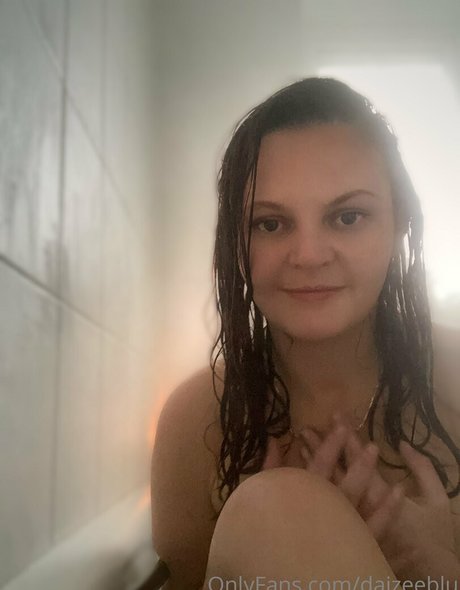 ポーグエボニーオンリーファンズ ホットヌード 画像