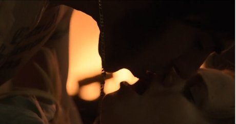 Rebel Wilson ポルノスター アート 写真