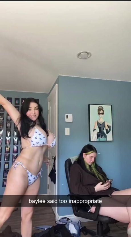 Kenzie A ポルノスター 高品質 写真