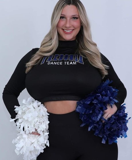 ボールズオンリーファンズ 無料裸 画像