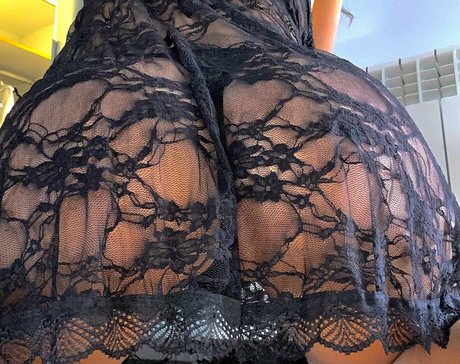 熟女 太め OnlyFans ヌード アーカイブ