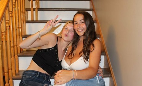 Lexi Thomas 限定スター 写真