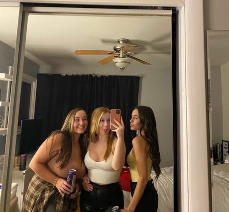 Lexi Thomas ポルノスター 裸 画像