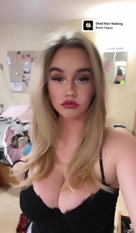 Hailey F 可愛い女優 ギャラリー