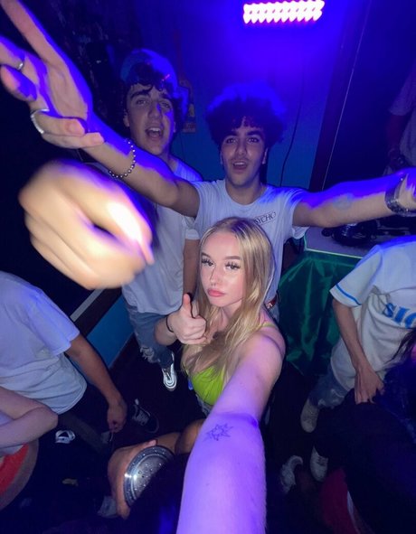 Hailey F xxx女優 写真