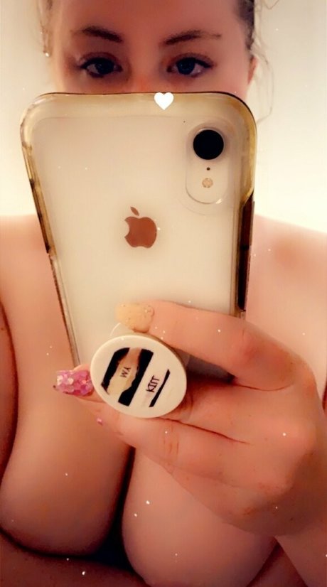 alassska 裸モデル 写真