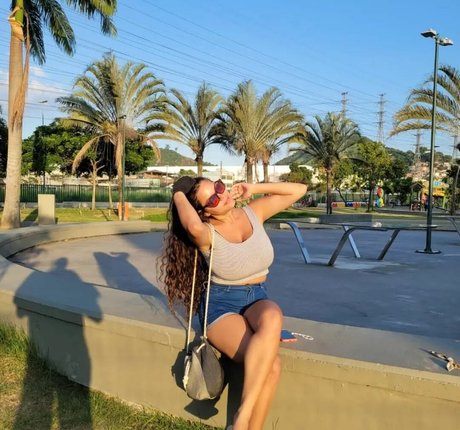 黒人レズビアンオンリーファンズ ポルノ 写真