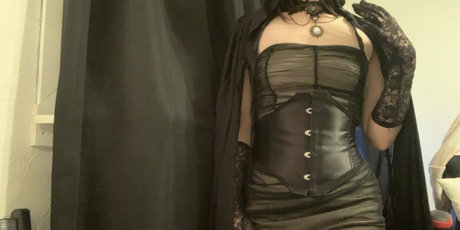 曲線美のクーガーOnlyFans トップ ギャラリー