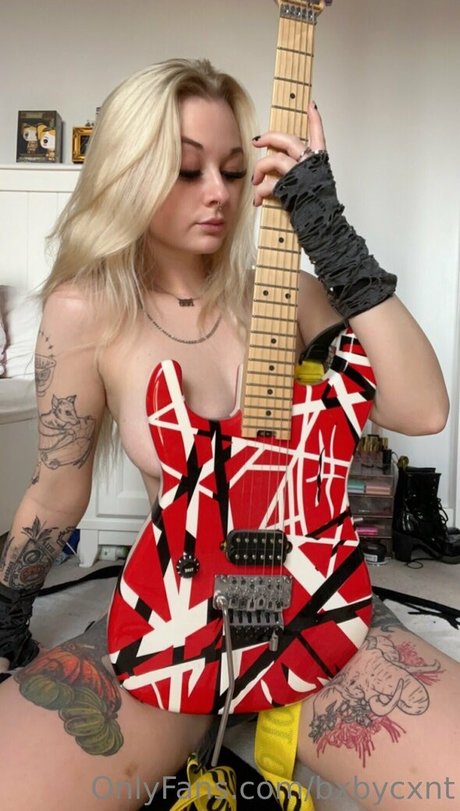 horrorcxnt 高品質女優 画像