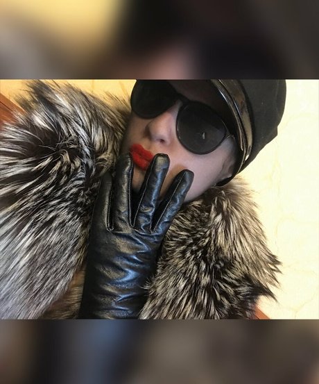 julisunrise official 女優 画像