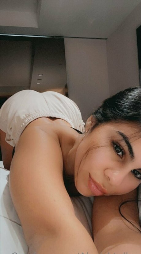 ブルネットのPOV OnlyFans ポルノ ギャラリー