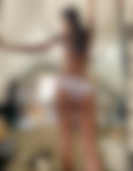 若い黒人女性オンリーファンズ 無料 写真