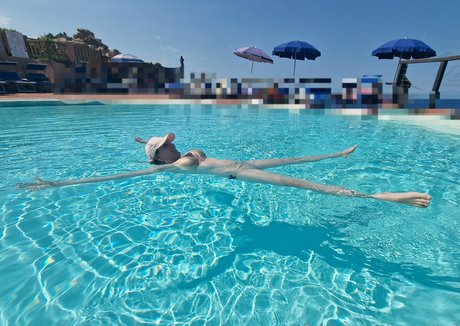 お尻オンリーファン 裸 アーカイブ
