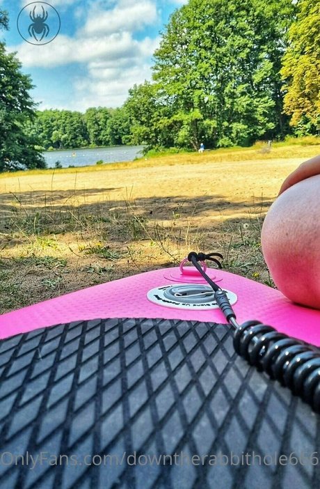 downtherabbithole666 HD女優 写真