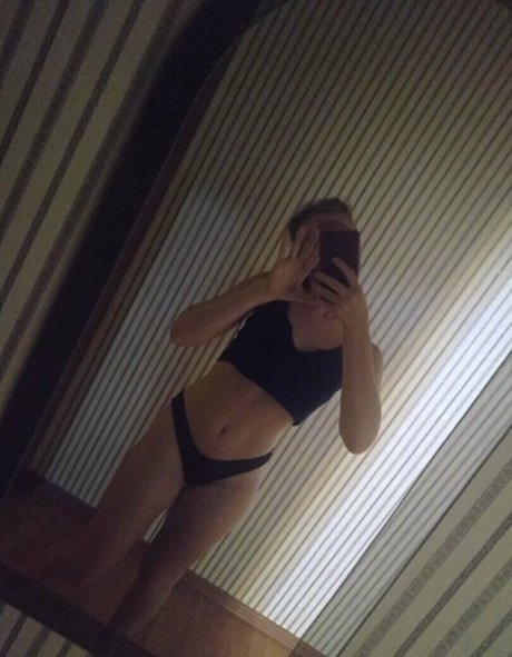 little nnata 完璧なモデル 画像