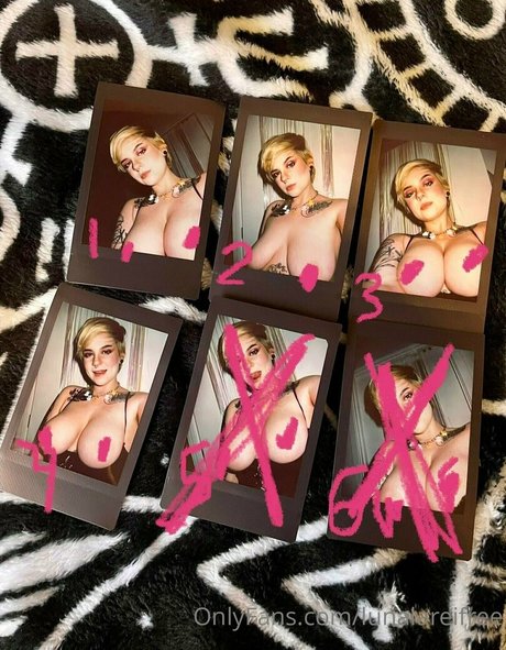 lunalareifree ポルノスター 写真