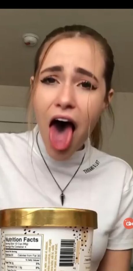 熟女フェラチオOnlyFans ポルノ 写真