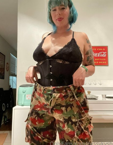 黒人レズビアンオンリーファンズ セクシー裸 画像