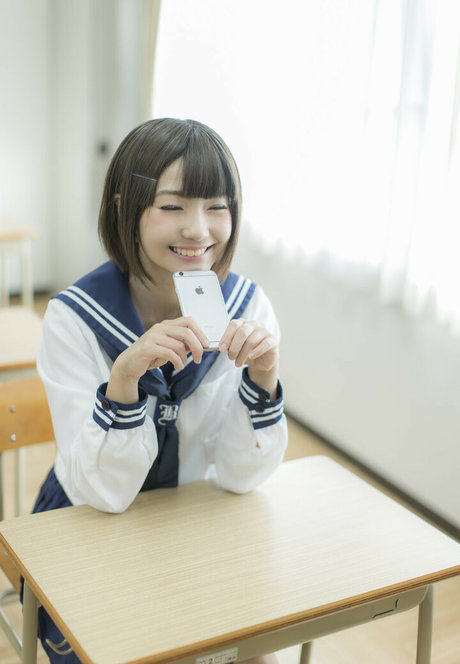 曲線美のクーガーOnlyFans セクシーヌード 画像