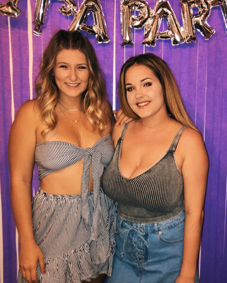 ライブストリーミングOnlyFans セクシーヌード 画像