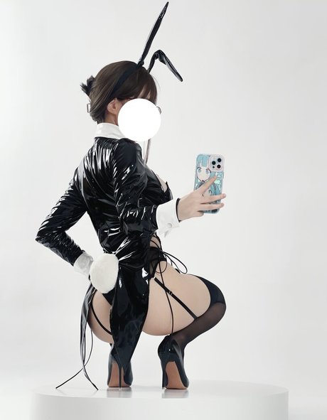 Youmeko ポルノモデル 写真