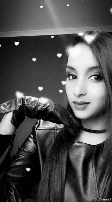 熟女オナニーOnlyFans 美しいヌード 画像