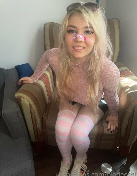 bladeesgf セクシーモデル 写真