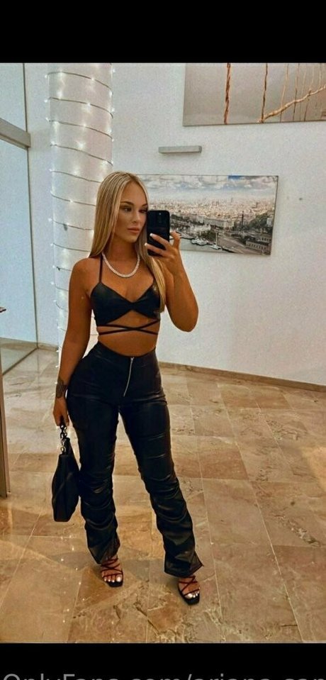 巨乳の熟女オンリーファンズ 無料アダルト アーカイブ