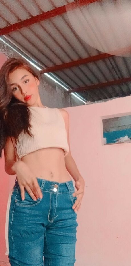 coralineros ポルノスター 画像