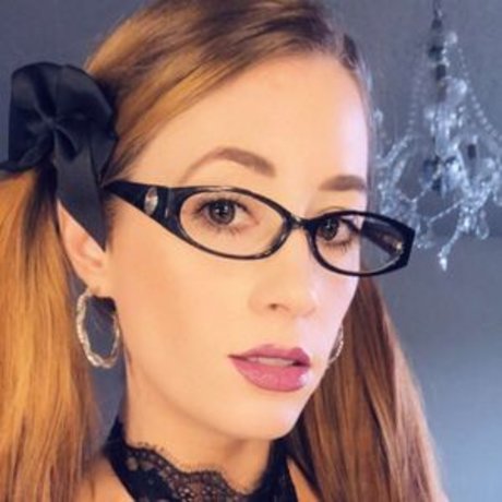 ブラックマジックオンリーファンズ えろ 写真