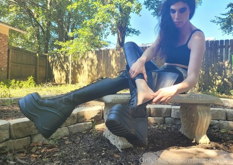 ロールプレイオンリーファン セクシーヌード 写真