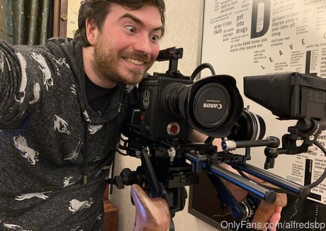 alfredcox ヌード女優 写真