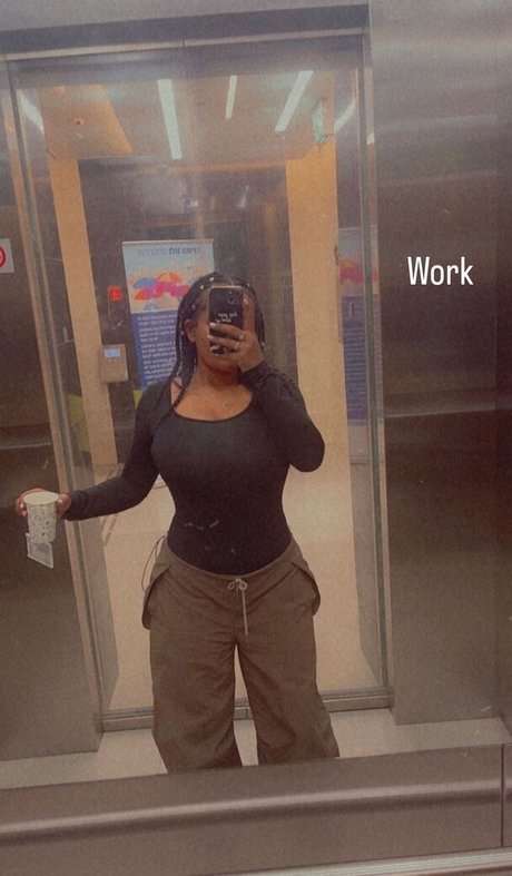 JustNati セックスポルノスター 写真