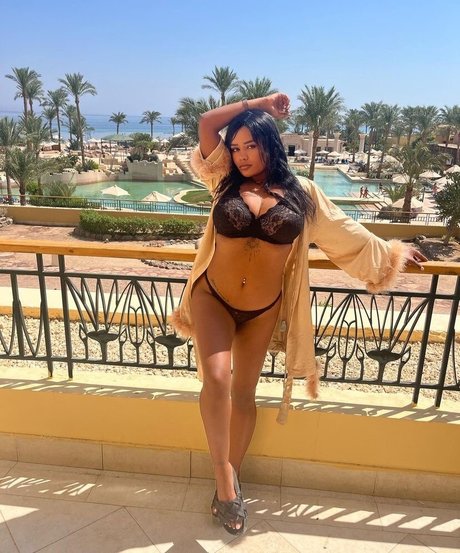 熟女 太め OnlyFans ホットセックス 写真