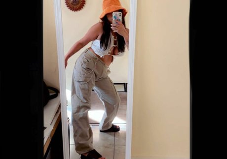 BBW TS オンリーファンズ 無料エロ 画像