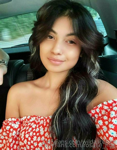 rosalie nox ポルノスター 高品質 ギャラリー