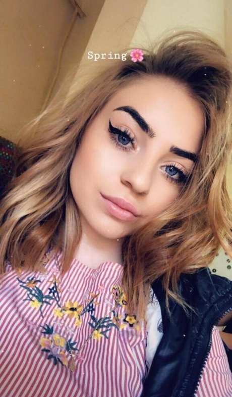 veronika it セクシー女優 画像