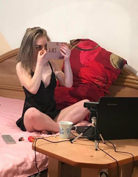 ティーントランスオンリーファン エロチック アーカイブ