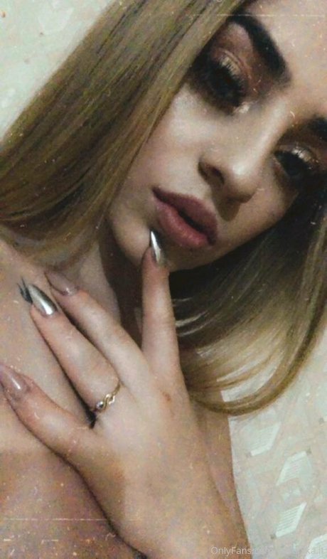 veronika it 最高のモデル 画像