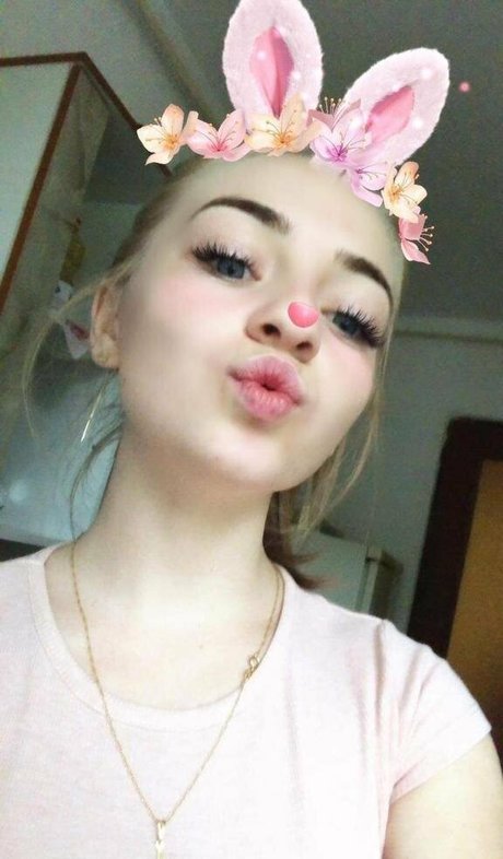 18歳以下の無料OnlyFans ポルノ 写真