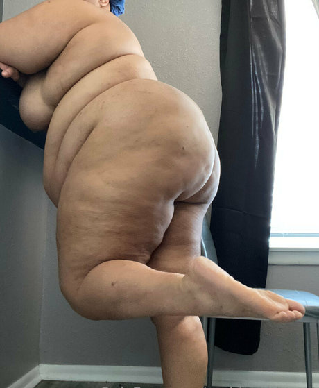 goddessbbwrat ヌードのポルノスター ギャラリー