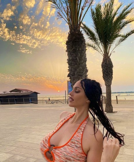 BBC 妊娠 OnlyFans セクシー 写真