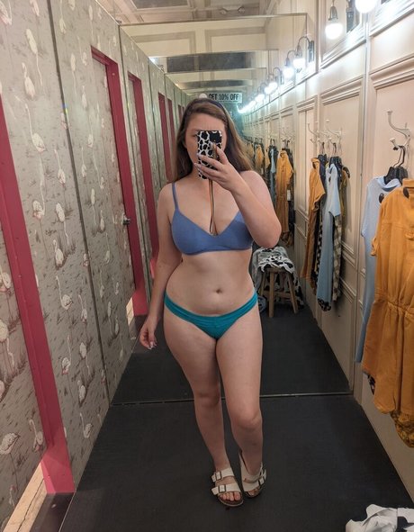 ヴィゴ・オンリーファンズ エロチック ギャラリー