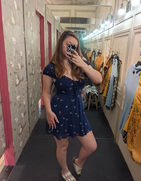 Eightbitbailey 裸のポルノスター 写真