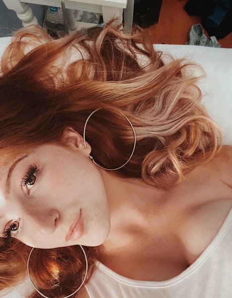 emilyyfiore 最高のモデル 画像