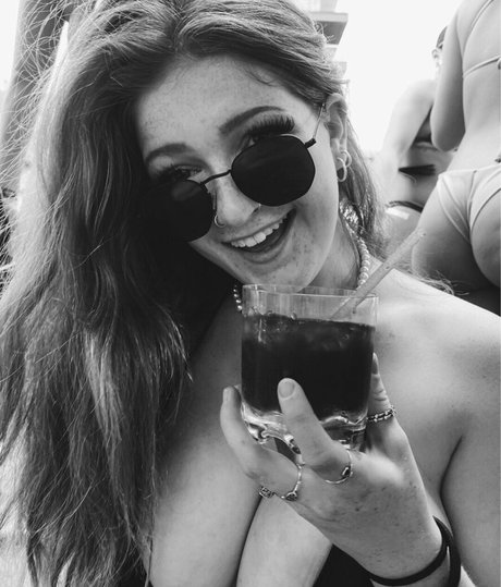 emilyyfiore ホットなスター ギャラリー