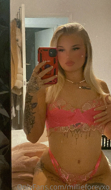 パウグプリンセスOnlyFans 無料 画像