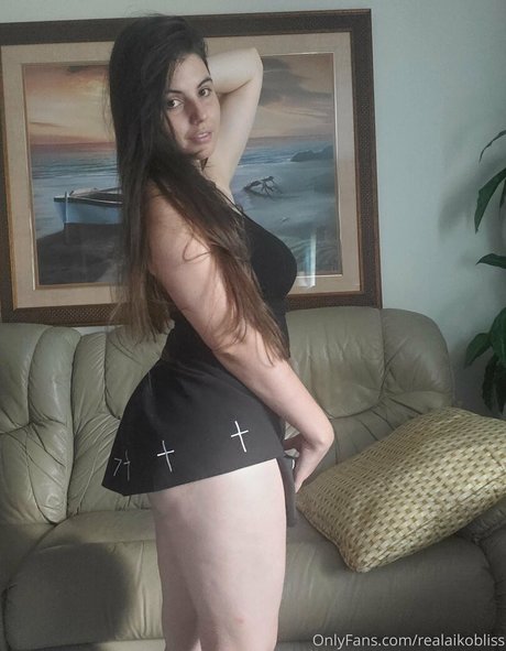 アジアンゴス オンリーファンズ 美しいヌード 写真