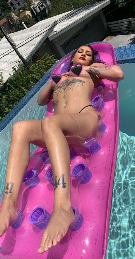 nvstycouture 無料モデル 画像