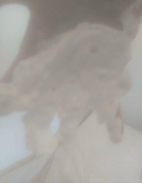 kittykathee ポルノ女優 画像